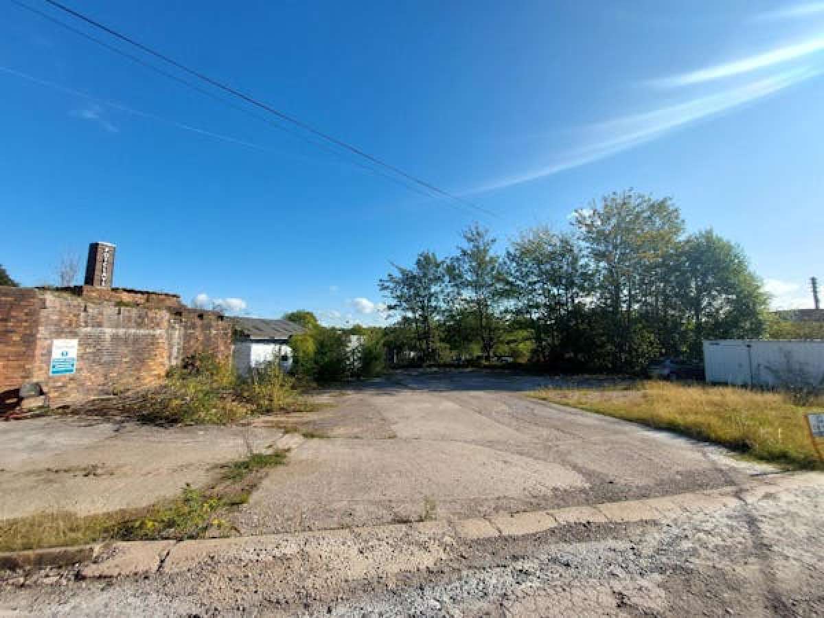 Land in Stoke-on-Trent - photo 3