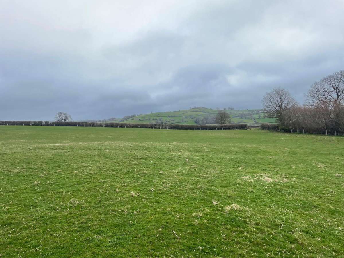 Land in Brecon - photo 2