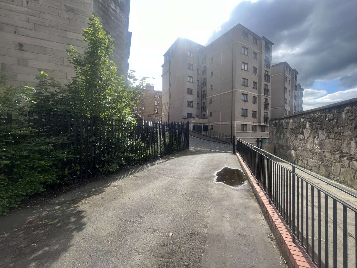 Land in Edinburgh - photo 2