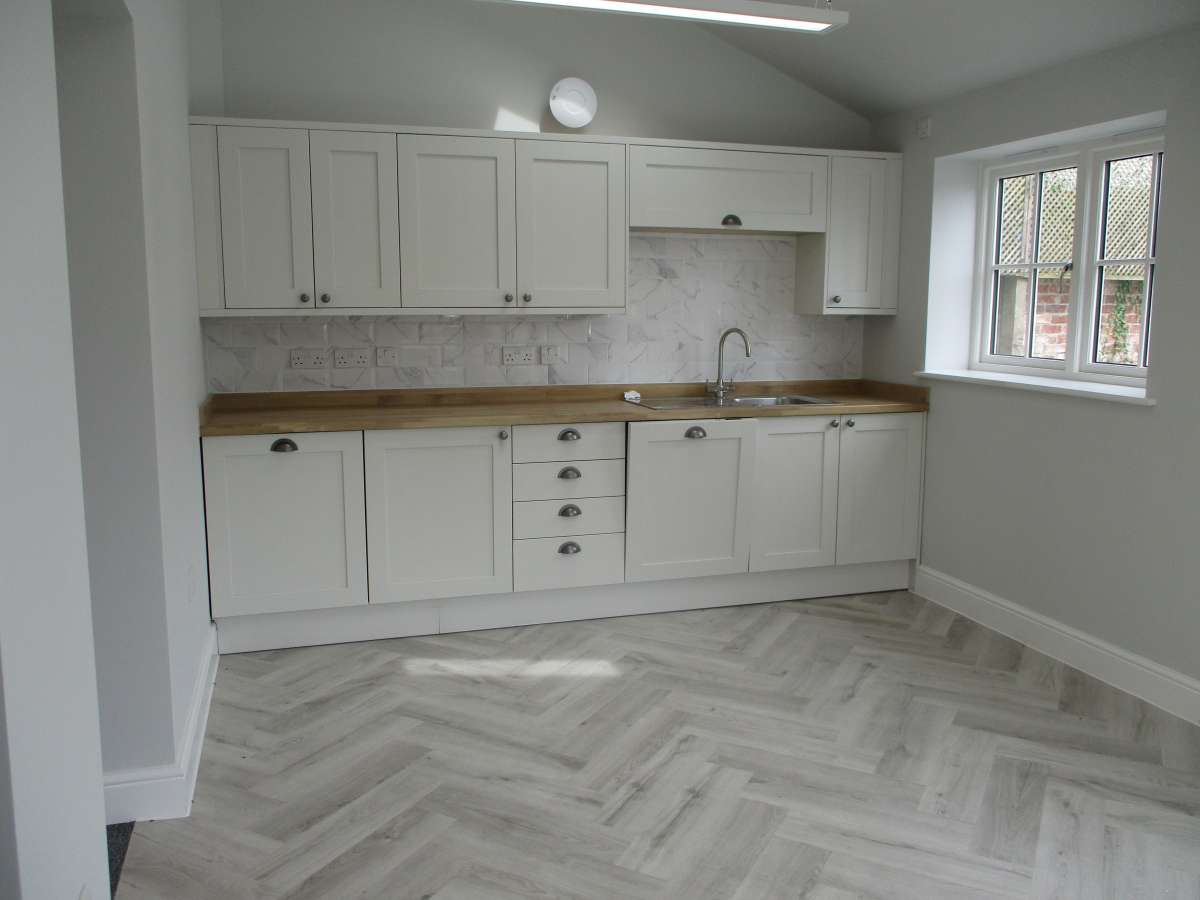 Office in Ashbourne - photo 3