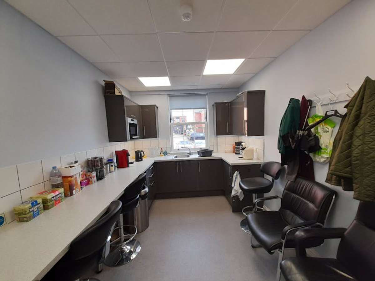 Office in Winchester - photo 4