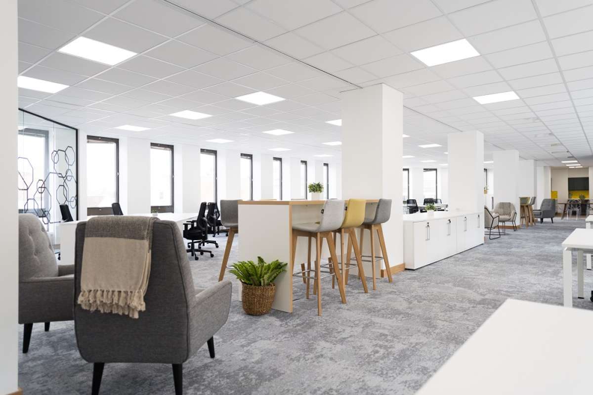 Office in Colchester - photo 4