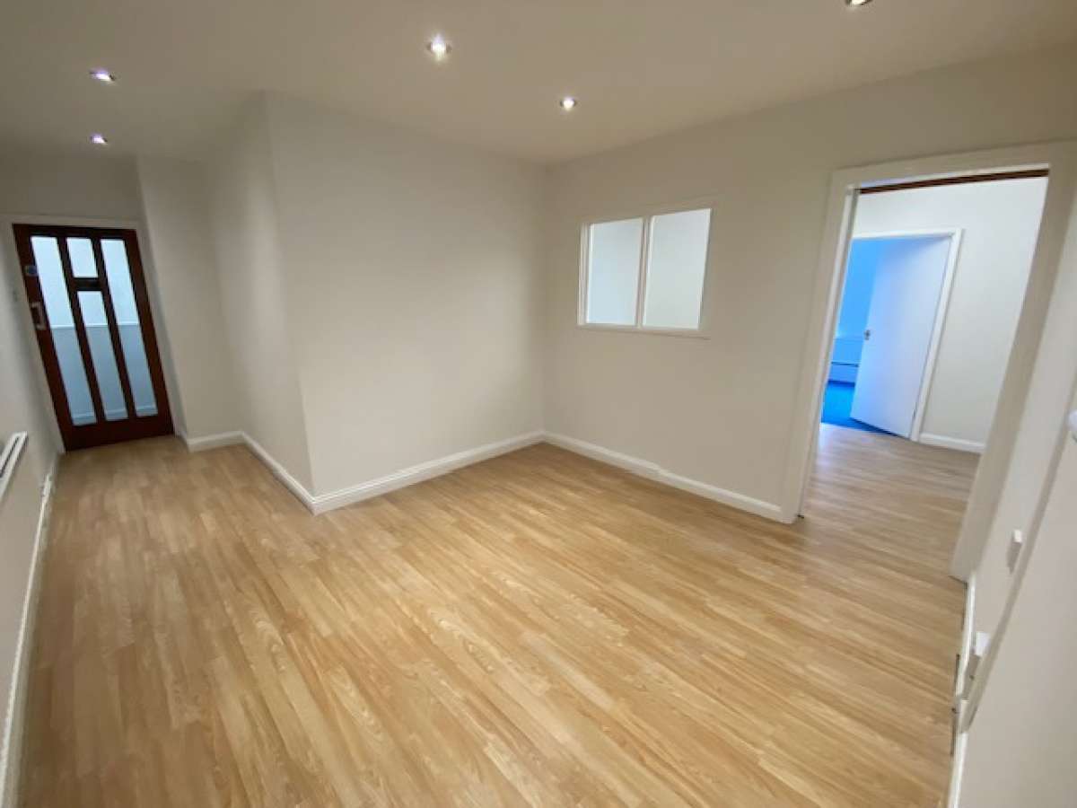 Office in March - photo 4