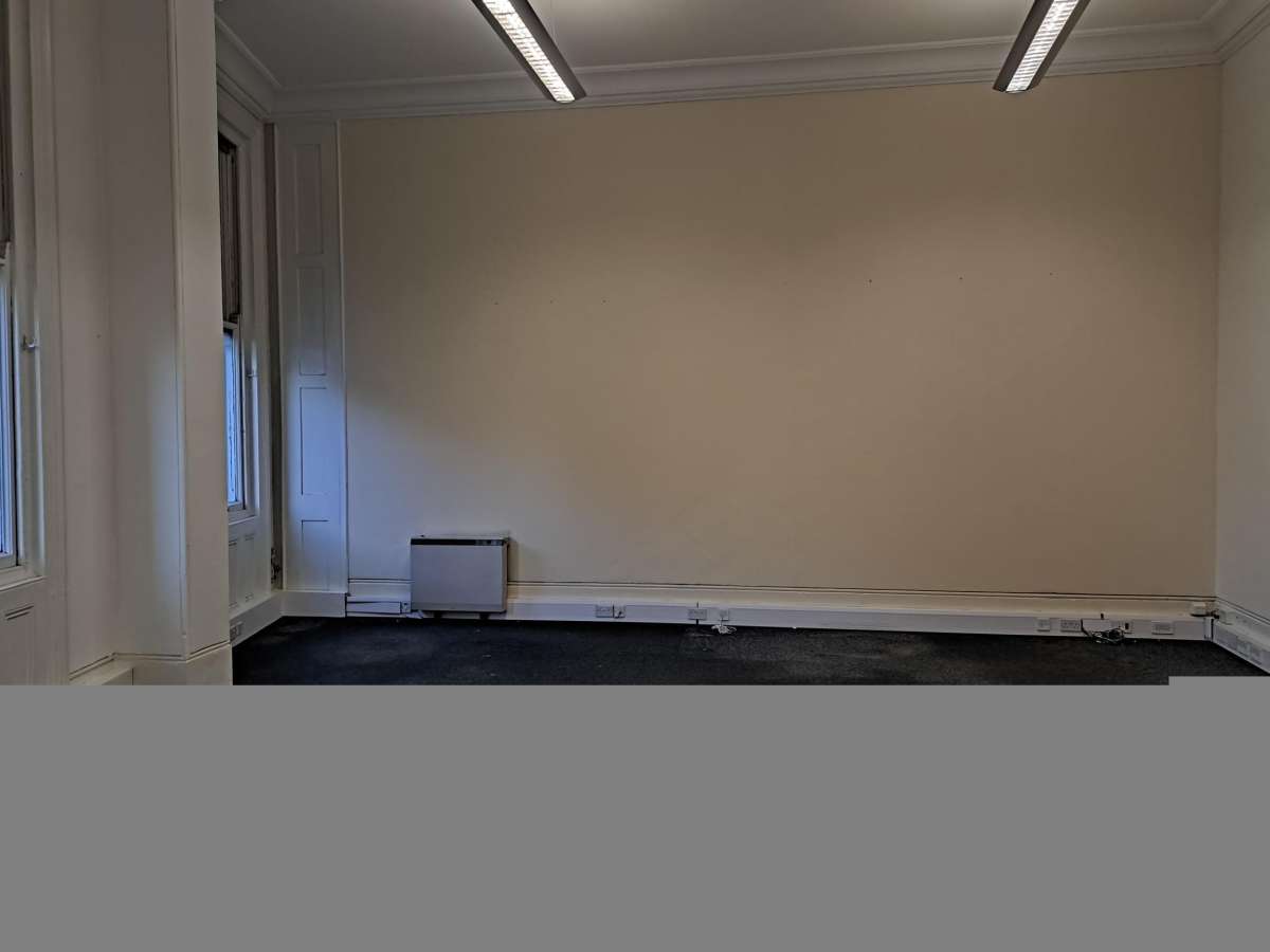 Office in Maidstone - photo 3