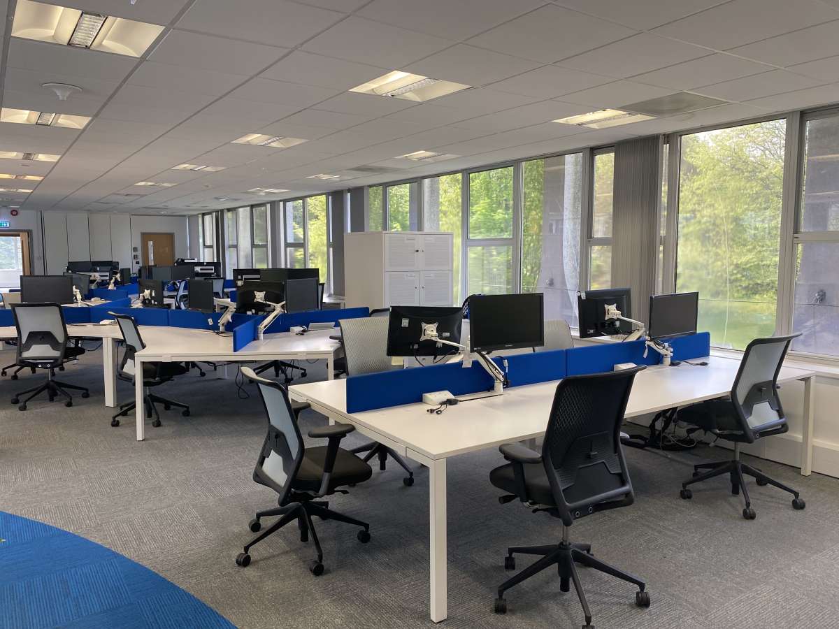 Office in Winchester - photo 4