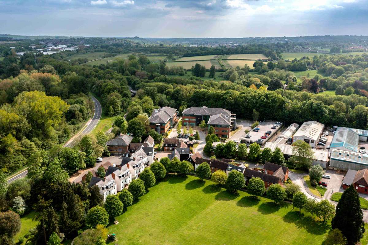 Office in Winchester - photo 4