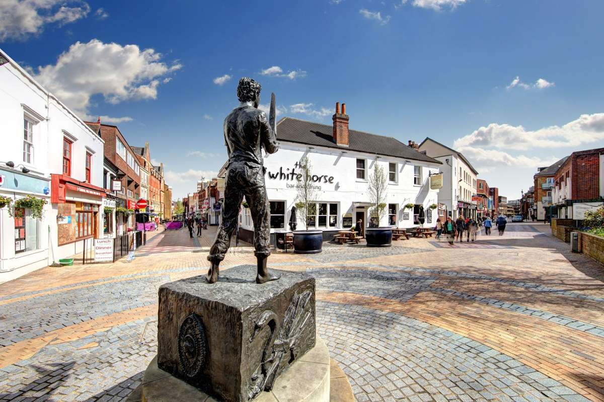 Office in Maidenhead - photo 3