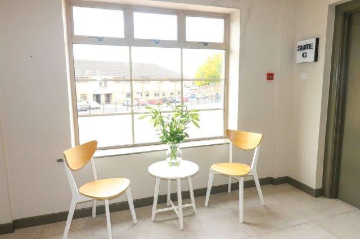 Office in Lisburn - photo 4