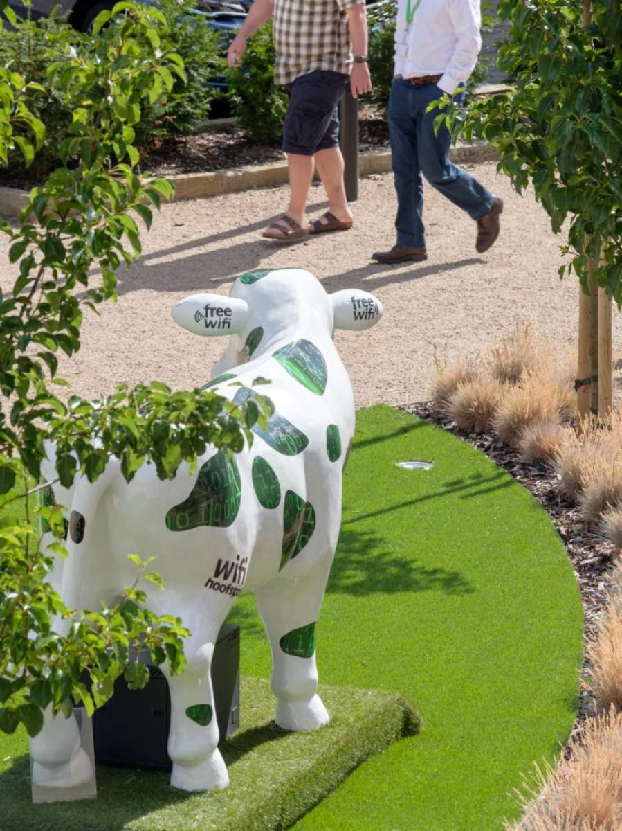 Office in Milton Keynes - photo 3