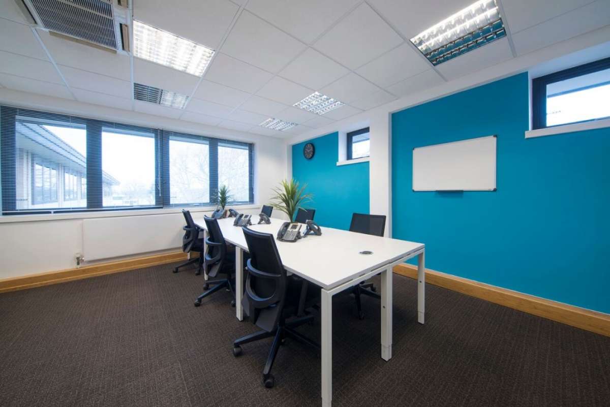 Office in Cambridge - photo 4