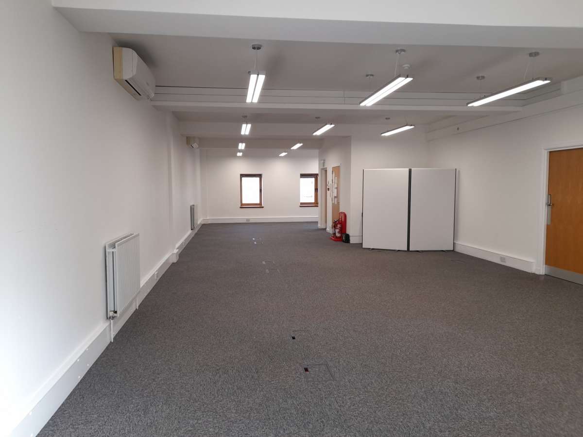 Office in Edinburgh - photo 3