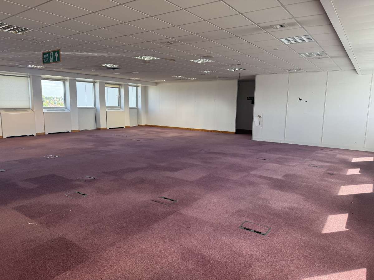 Office in London - photo 4