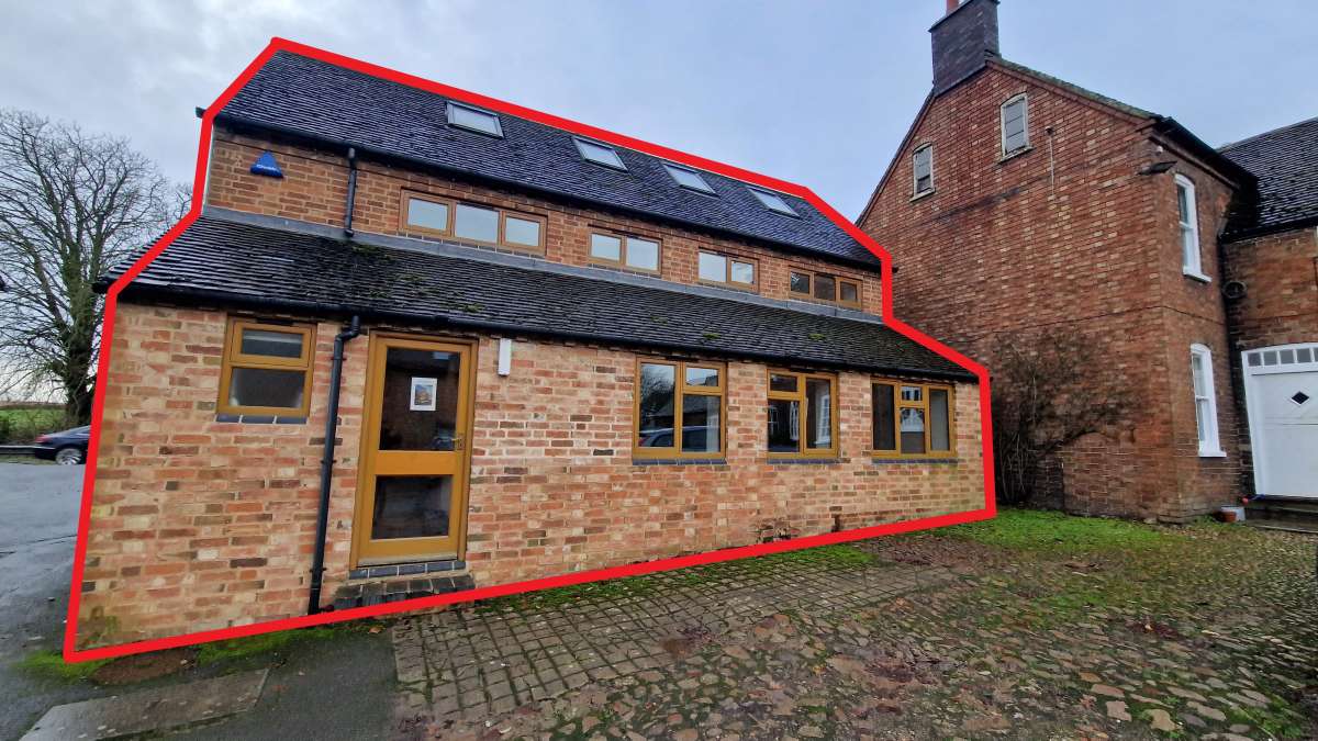 Office in Lutterworth - photo 2