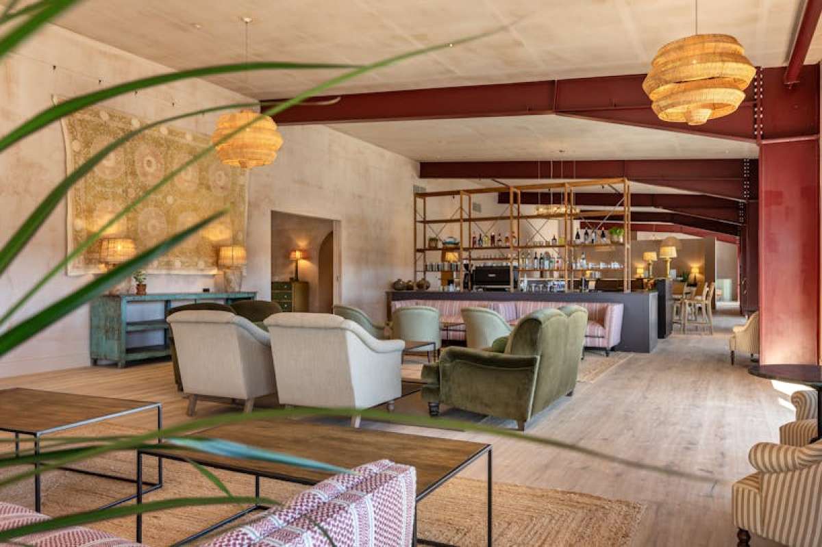 Office in Greywell - photo 3