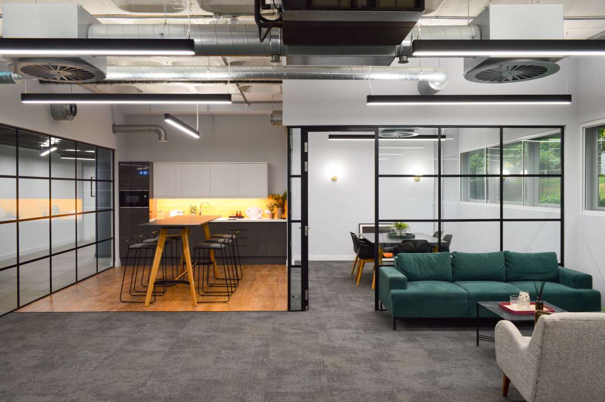 Office in Milton Keynes - photo 3