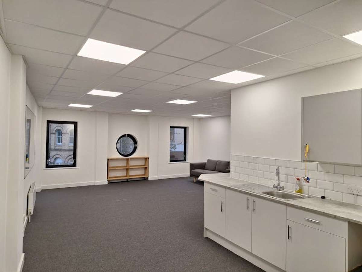 Office in Oxford - photo 2