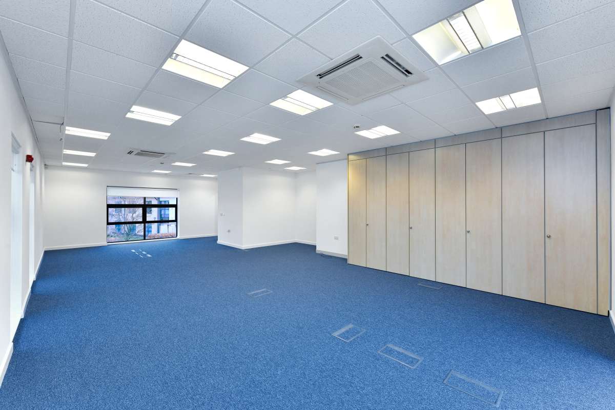 Office in Nottingham - photo 2