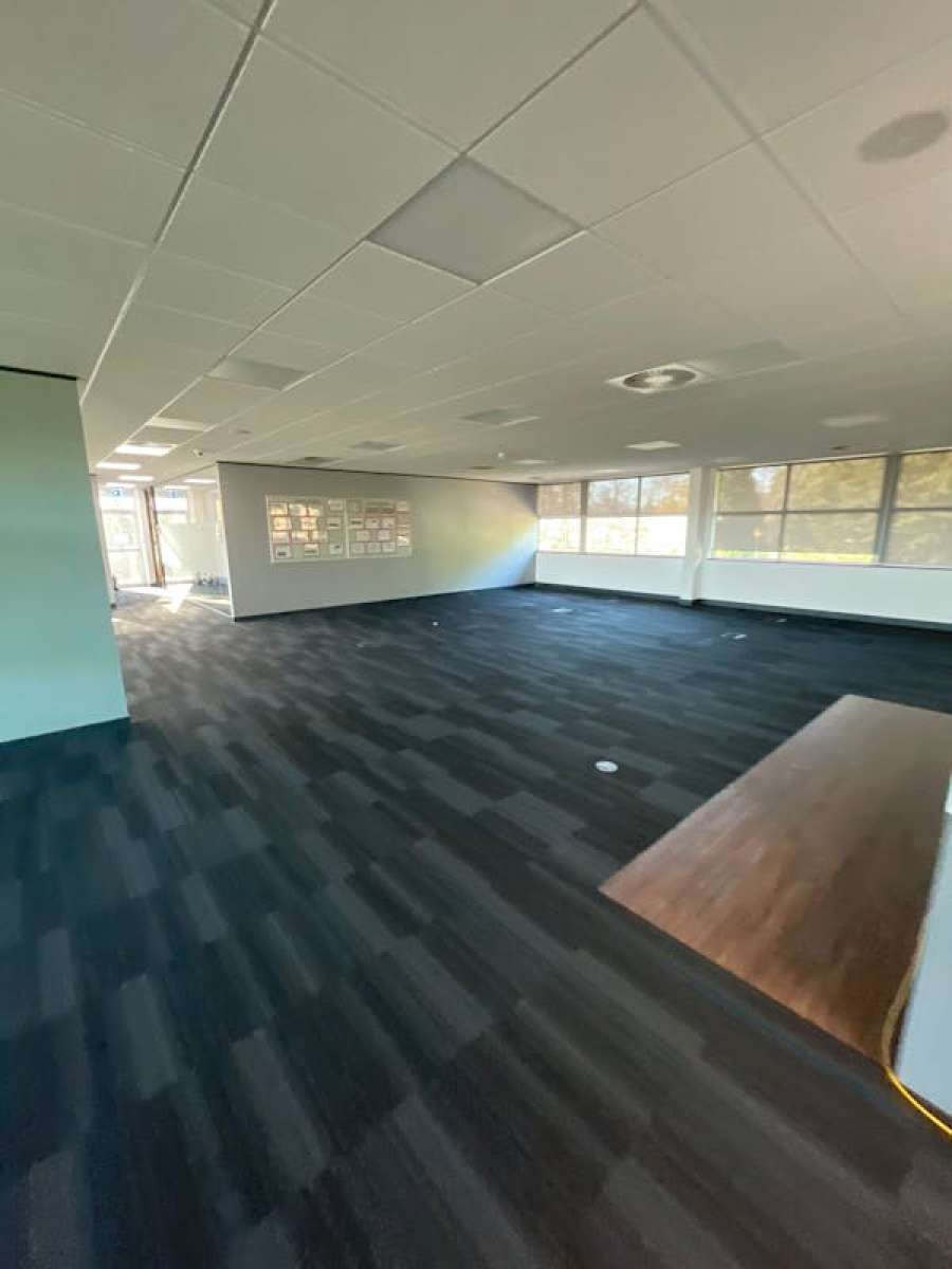 Office in Southampton - photo 4