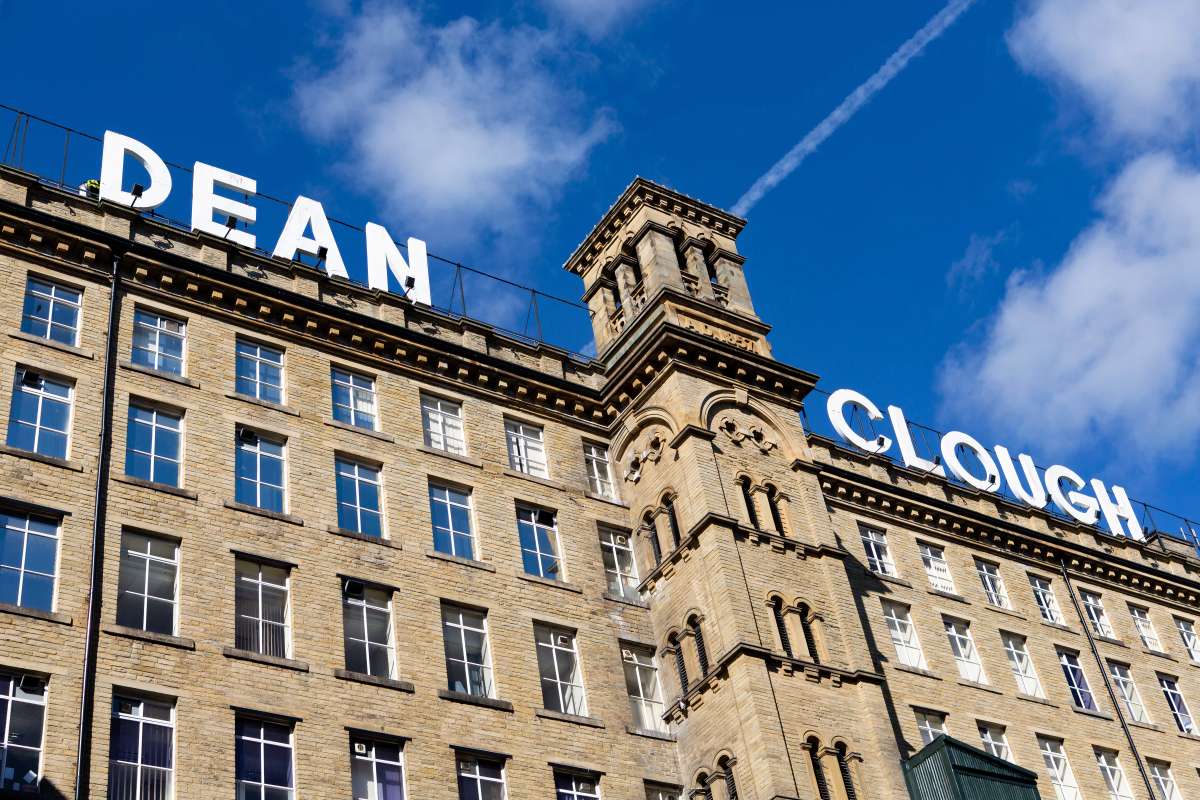 Office in Halifax - photo 4