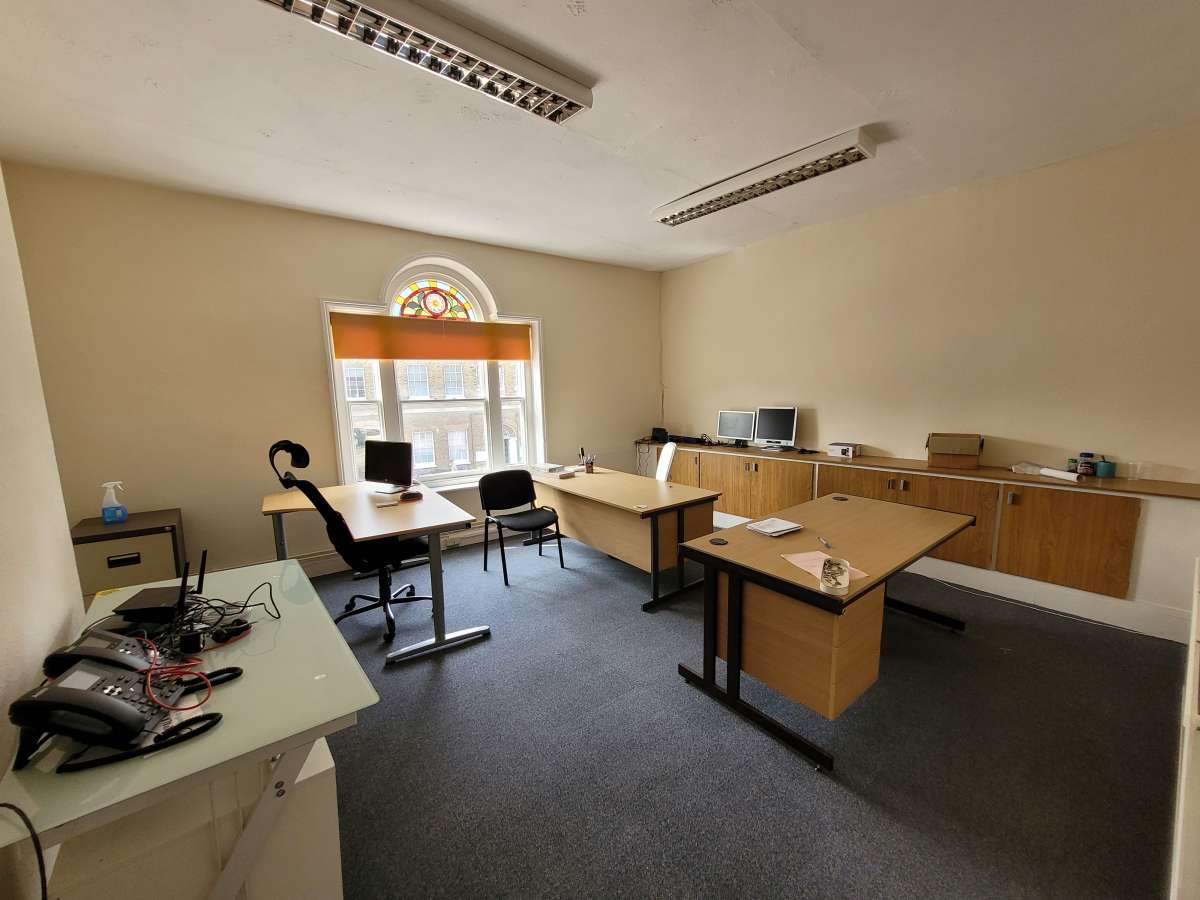 Office in St Ives (Cambs) - photo 2