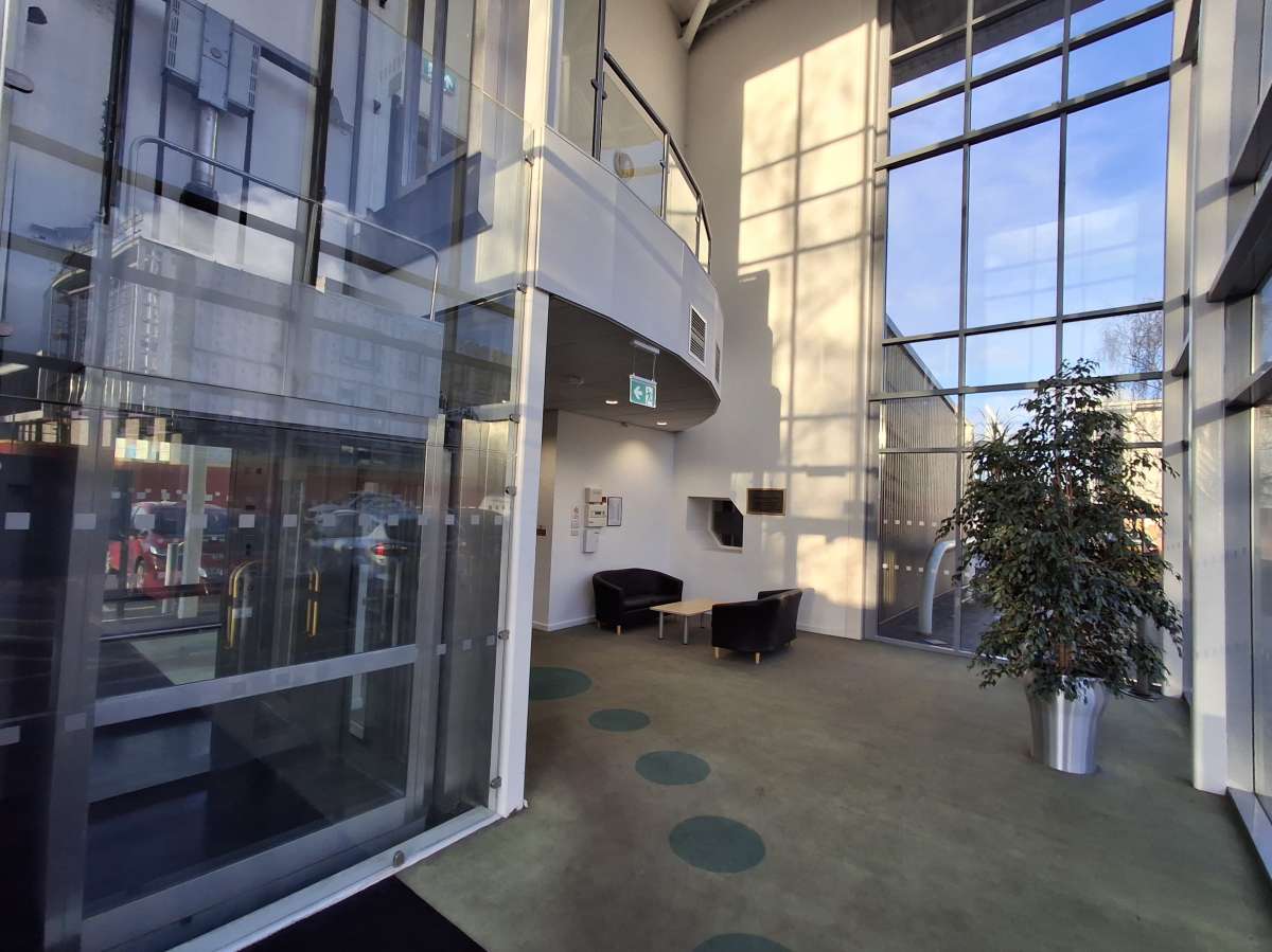 Office in Loughborough - photo 2