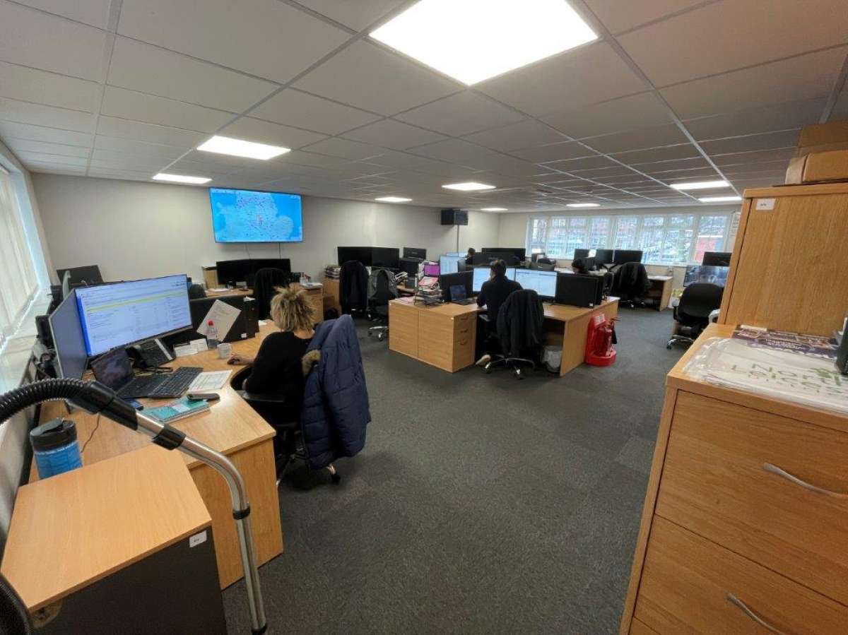 Office in Leicester - photo 3