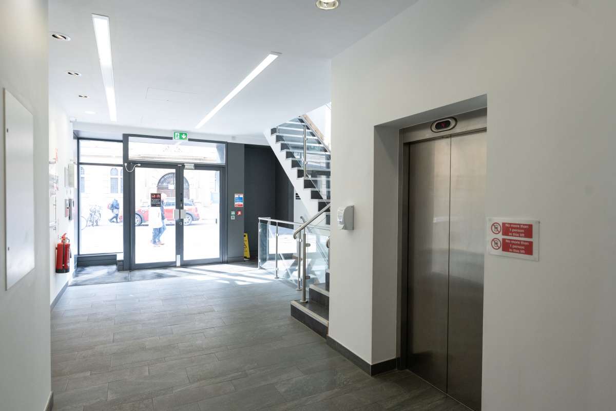 Office in Cambridge - photo 2