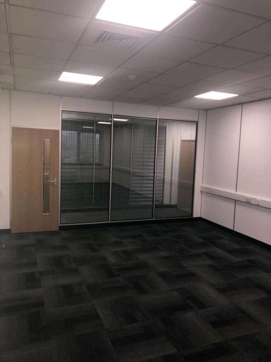 Office in Rotherham - photo 2