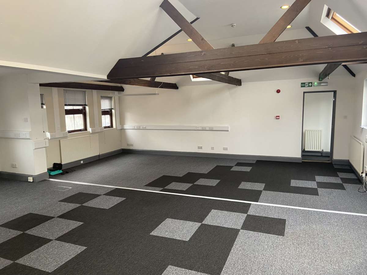 Office in Southampton - photo 2