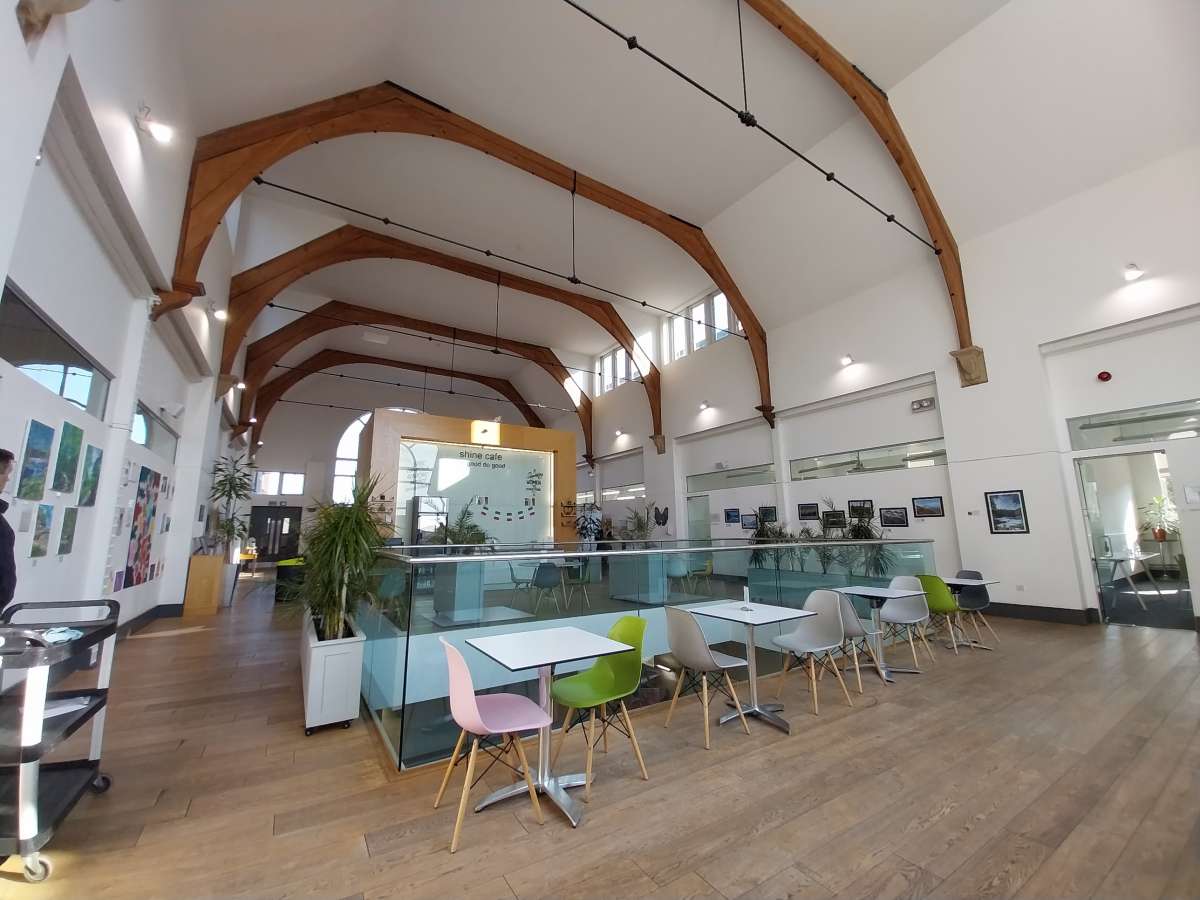 Office in Leeds - photo 4