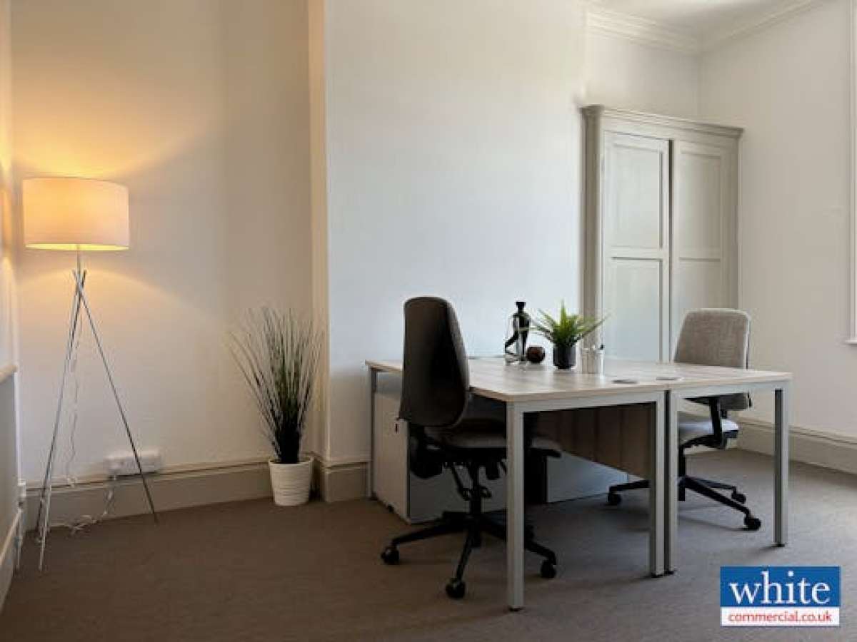 Office in Banbury - photo 3