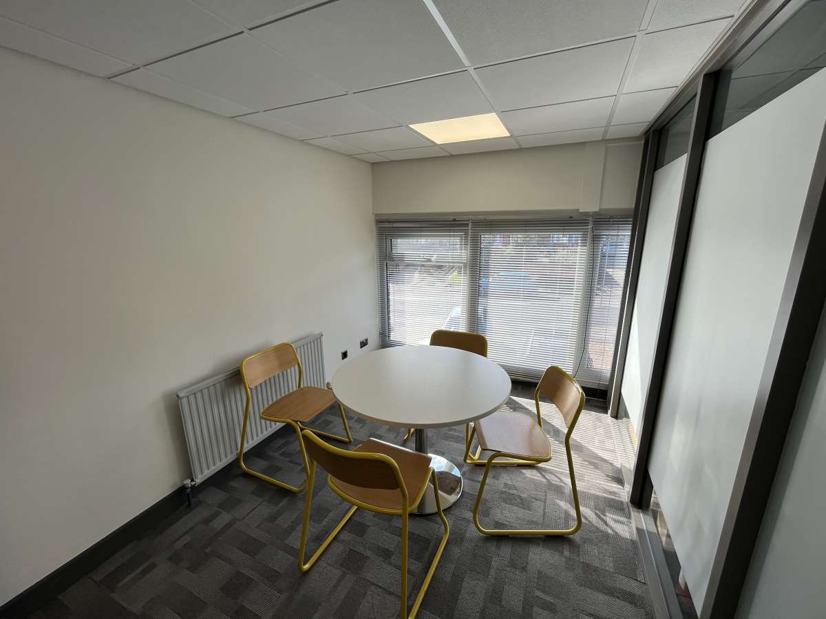 Office in Loughborough - photo 3
