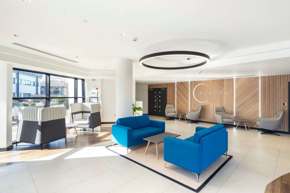 Office in Maidenhead - photo 2