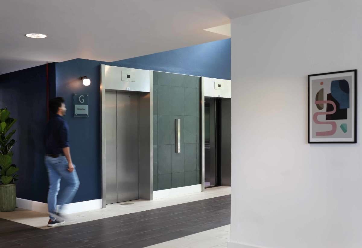 Office in Croydon - photo 4