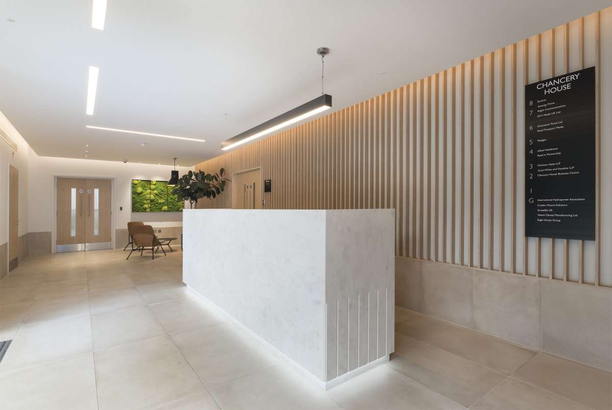 Office in Sutton - photo 2