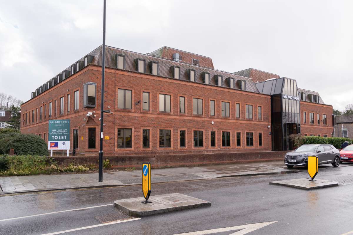 Office in Coulsdon - photo 2