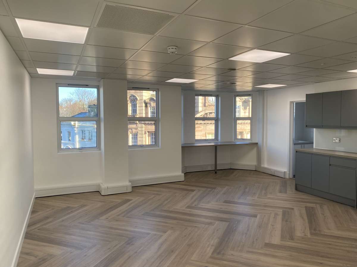 Office in Brighton - photo 3