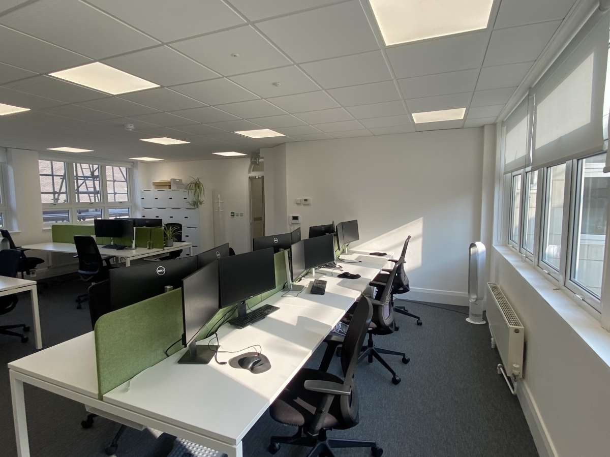 Office in Brighton - photo 3