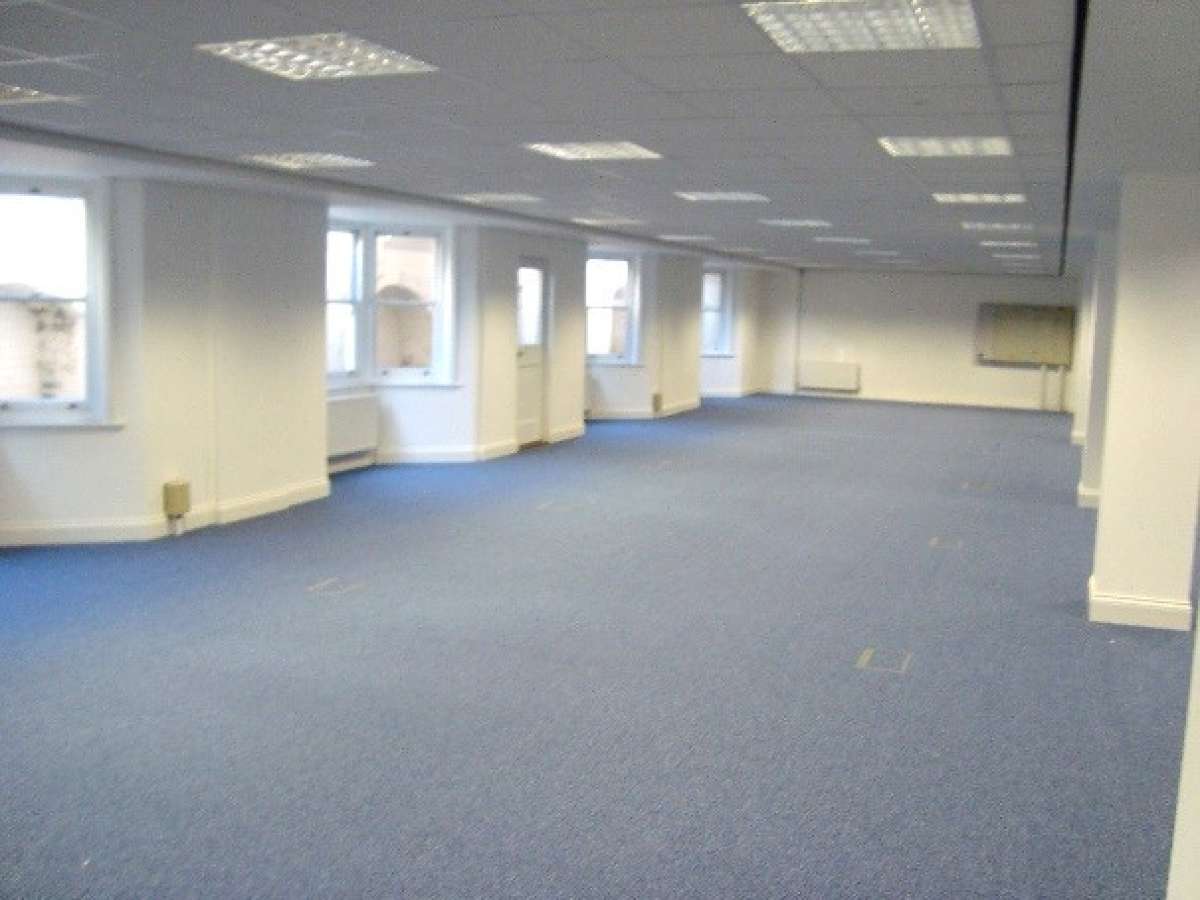 Office in Brighton - photo 3