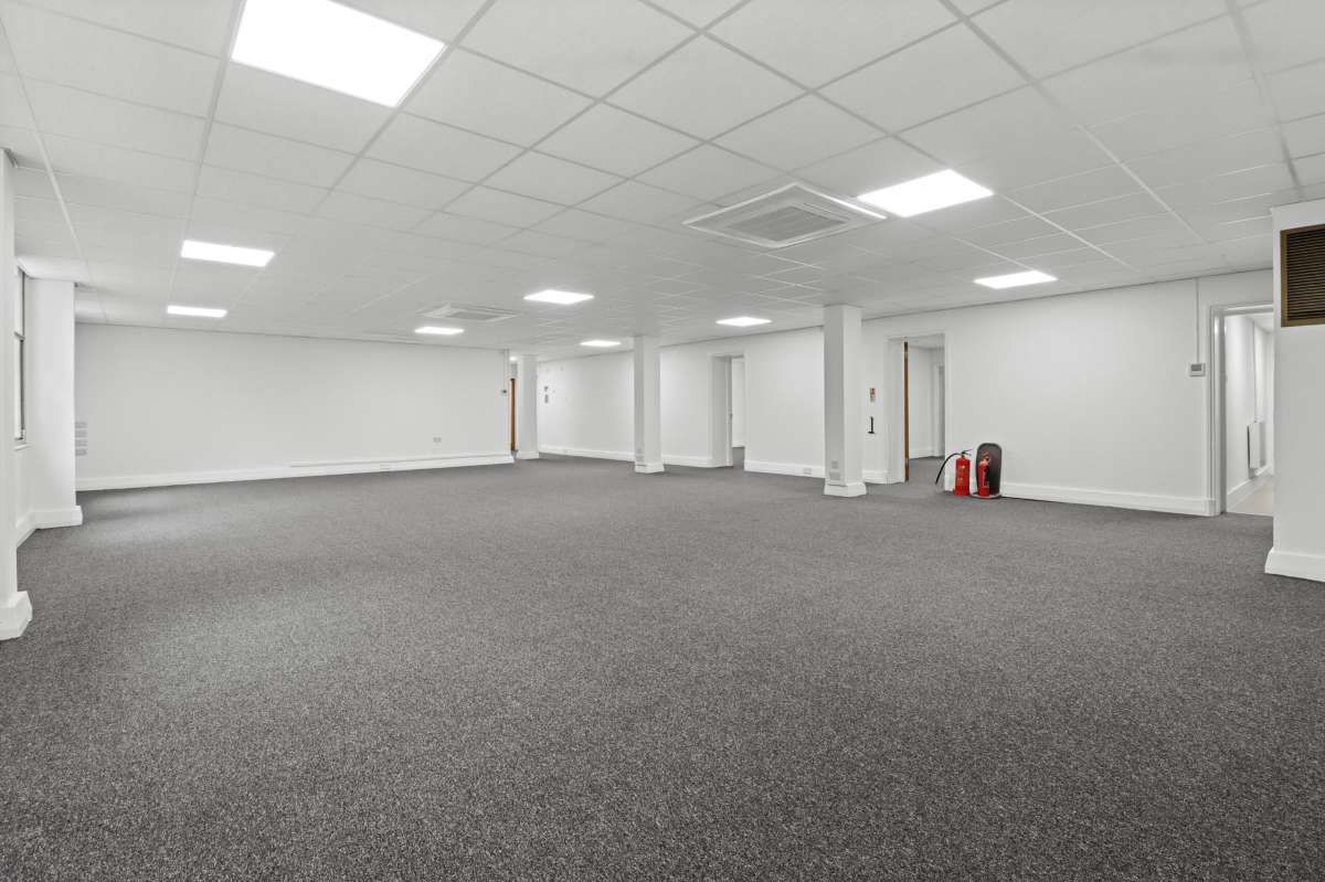 Office in Brighton - photo 3