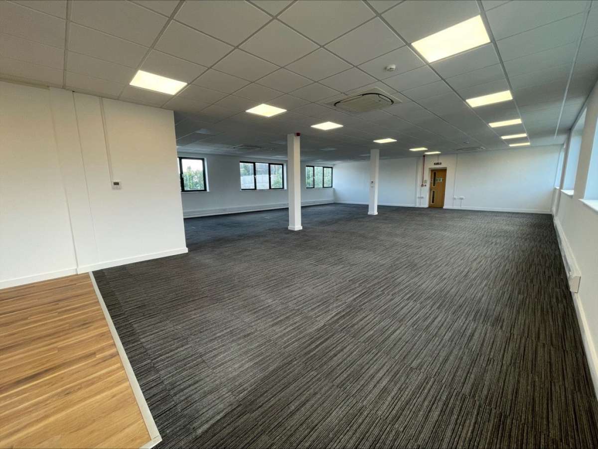 Office in Brighton - photo 3