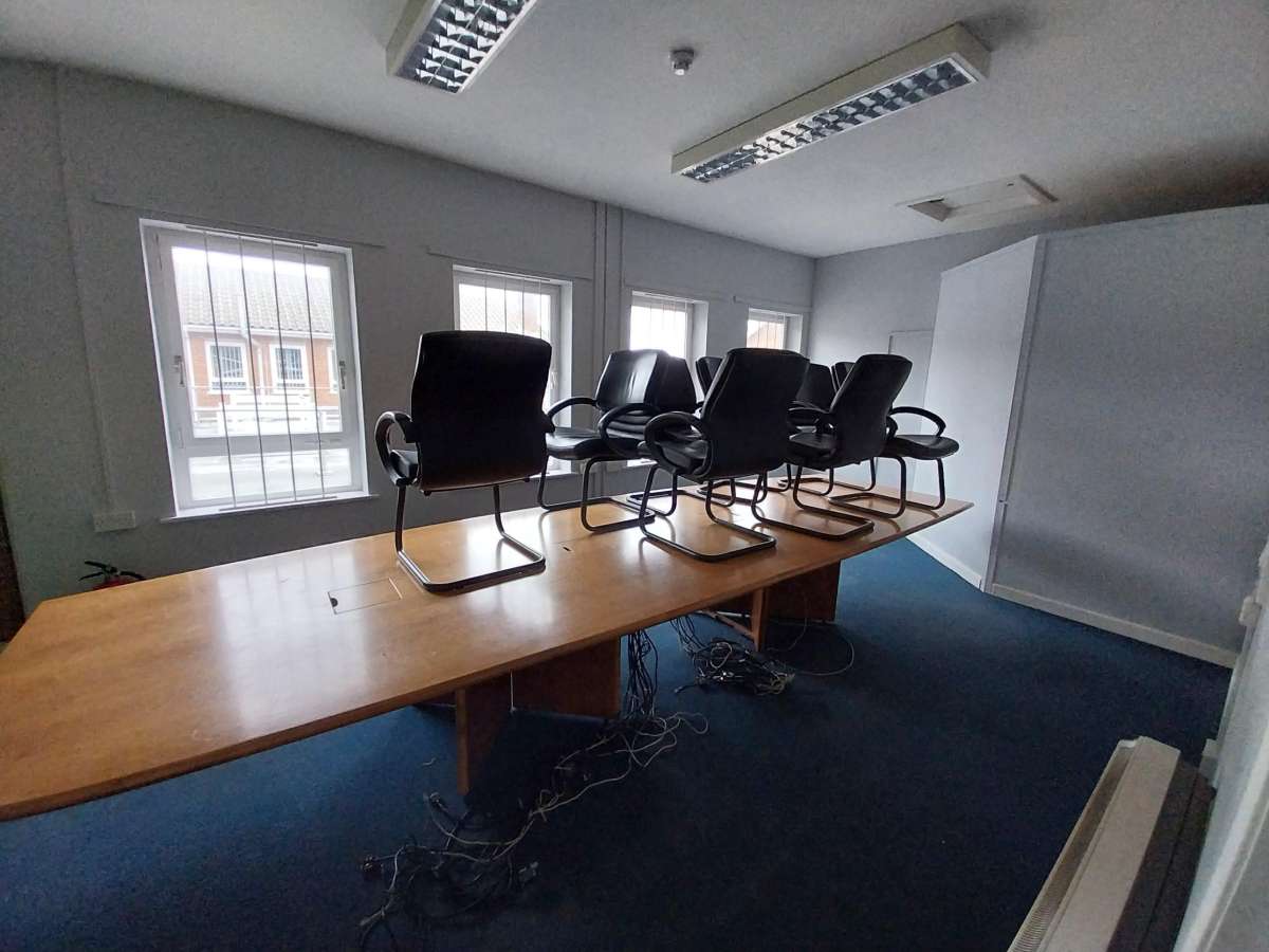 Office in Hailsham - photo 4