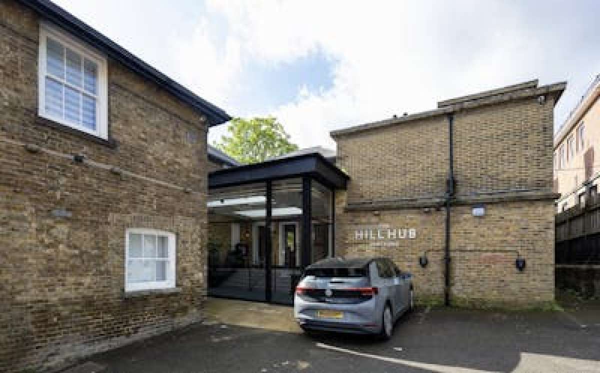 Office in Dartford - photo 2