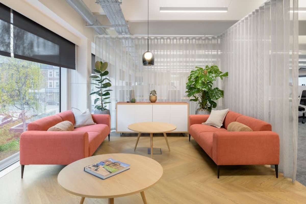 Office in Reading - photo 2