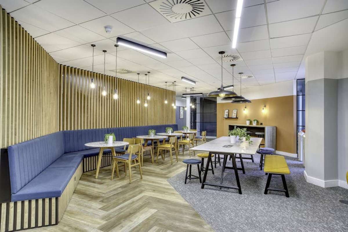 Office in Camberley - photo 2