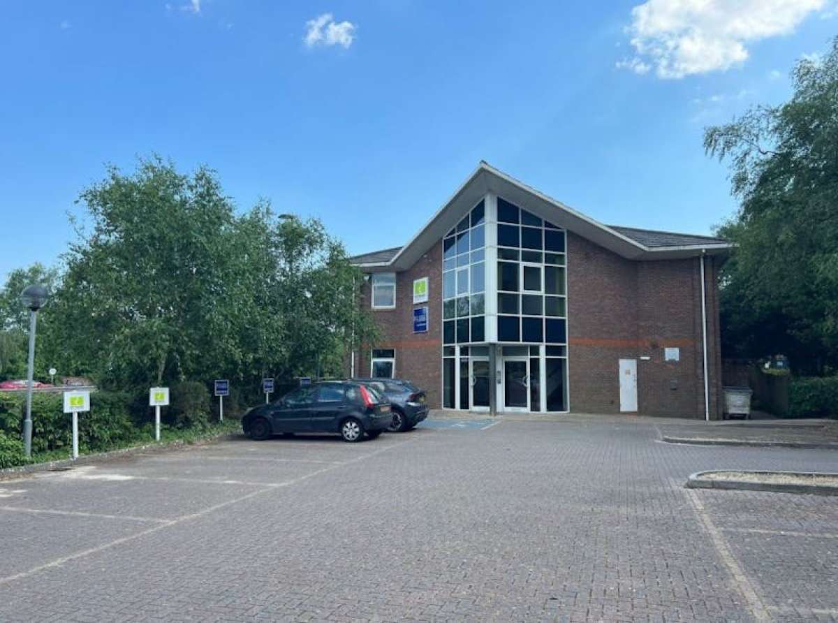 Office in Southampton - photo 3