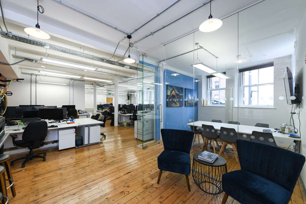 Office in Nottingham - photo 2