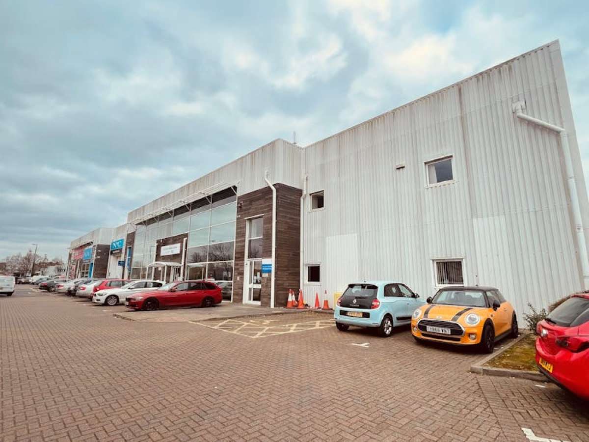 Retail/Shop in Southsea - photo 2