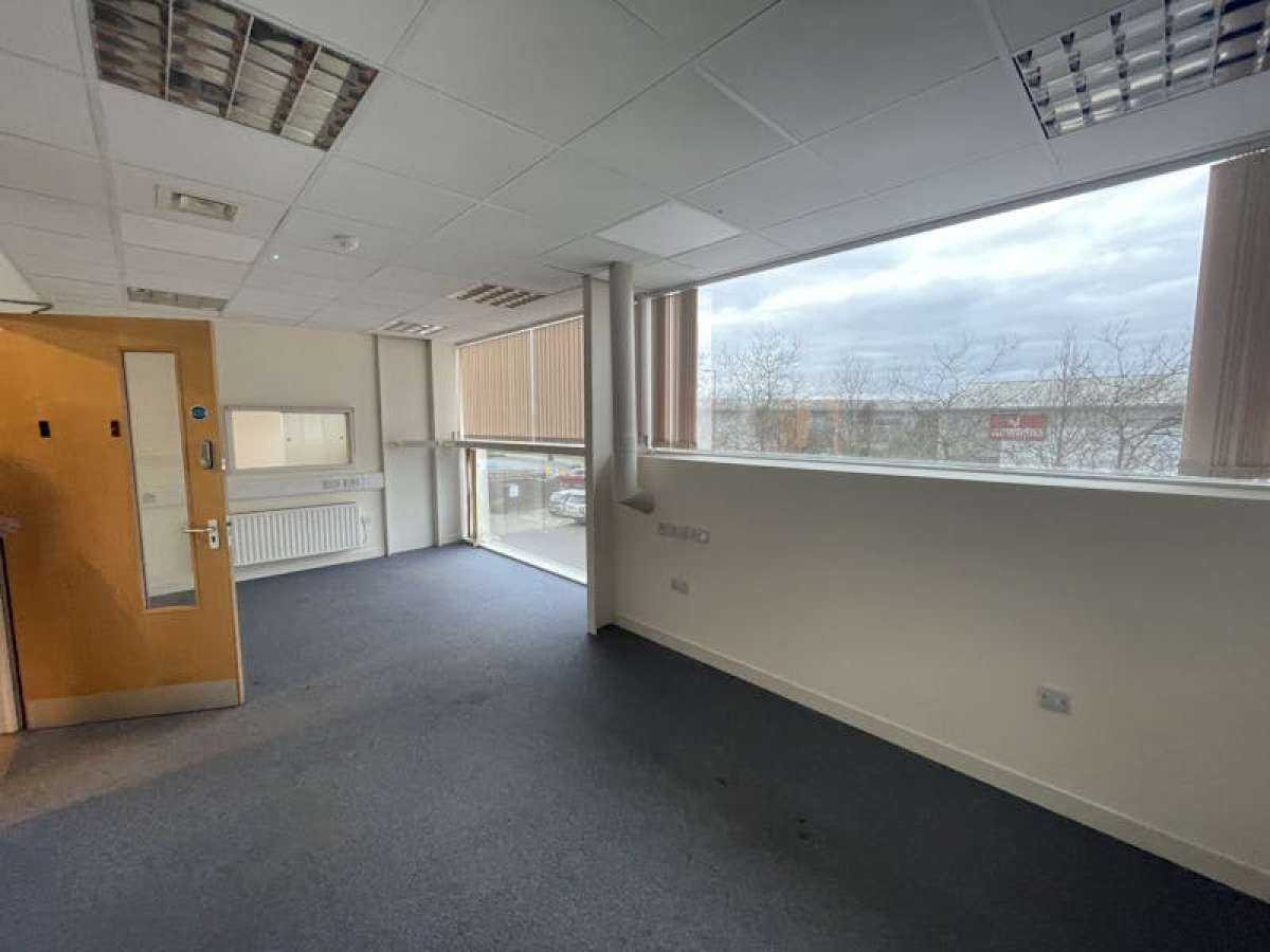 Retail/Shop in Southsea - photo 3