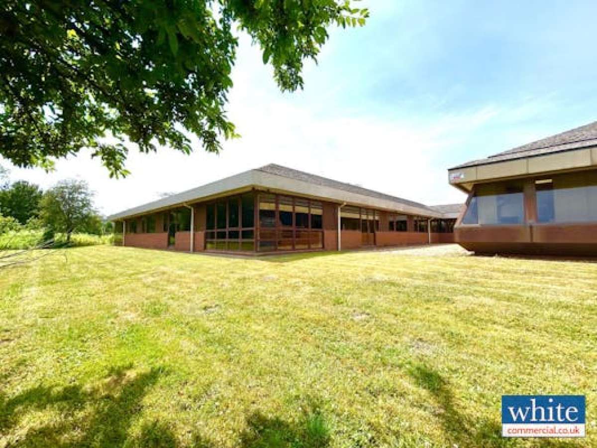 Office in Banbury - photo 2